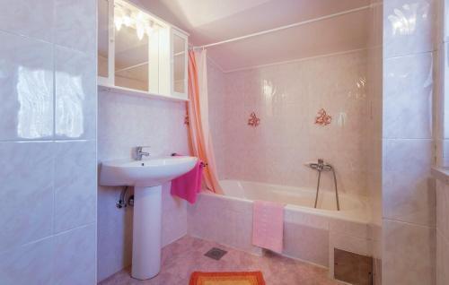 Apartments Milka 1767
