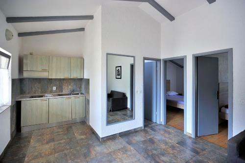 Hostal Apartments Jurcan