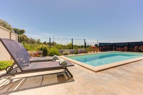 Apartamento App Eja With Pool And Sea View