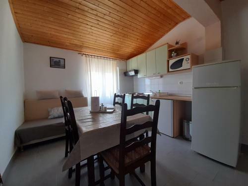 Hostal Apartmani Tomi?