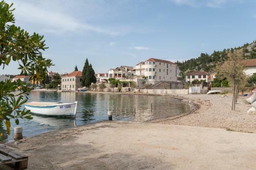 Apartments Azzurro