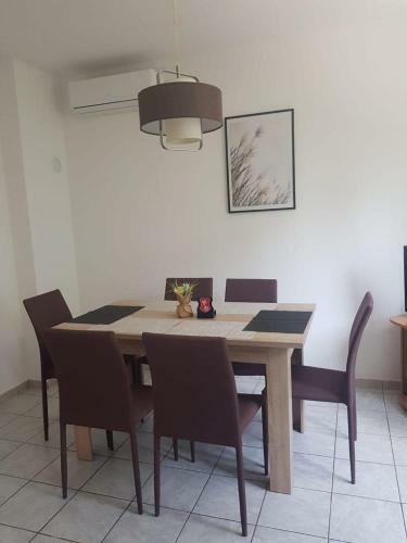 Apartmani Ana