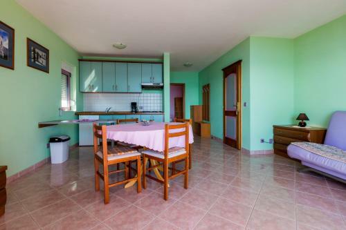 Hostal Apartmani Rino