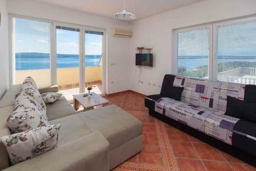 Apartments In Dramalj 39293