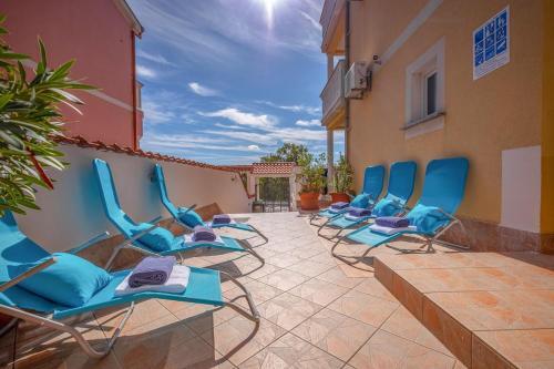 Apartment In Dramalj 41515