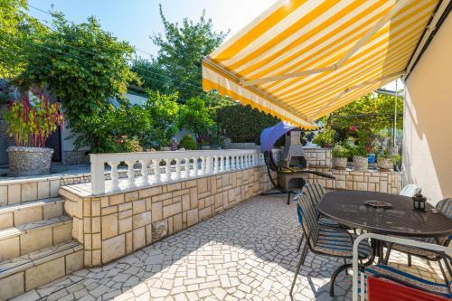 Apartment In Dramalj 41382