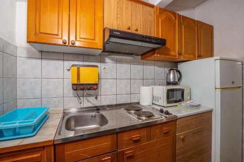 Apartments In Dramalj 41601