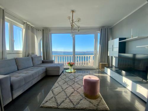 Apartman View