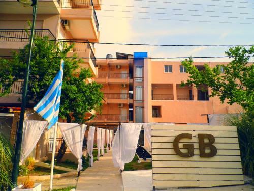 Golden Beach Hotel