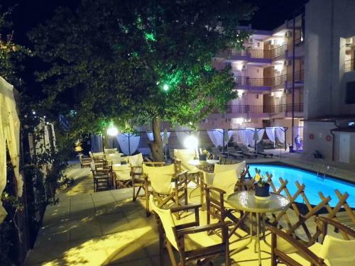 Golden Beach Hotel