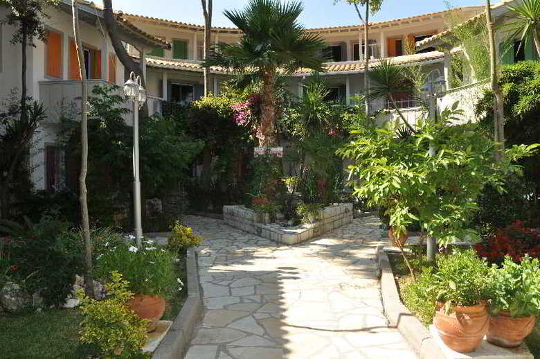 Aparthotel Rouda Bay Beach Hotel