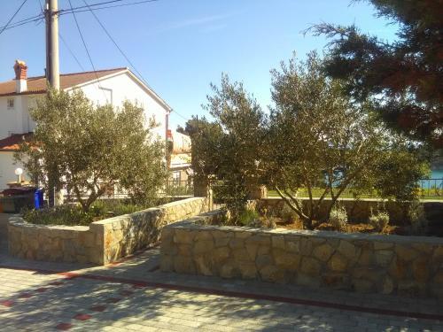 Apartments Palit