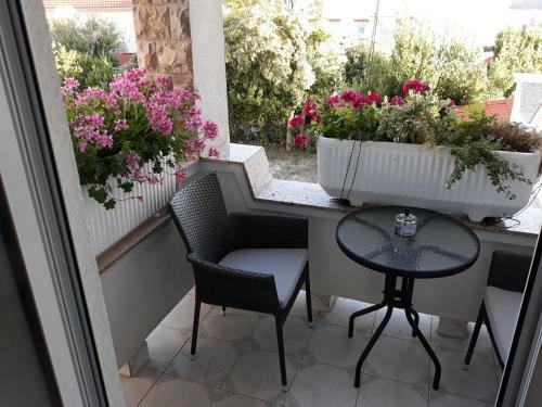 Hostal Apartmans And Rooms Petra