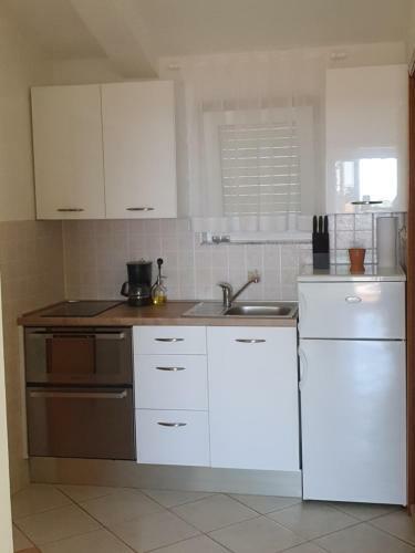 Adria Arba Apartments