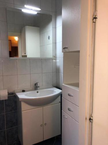 Apartment Barbat 16723b