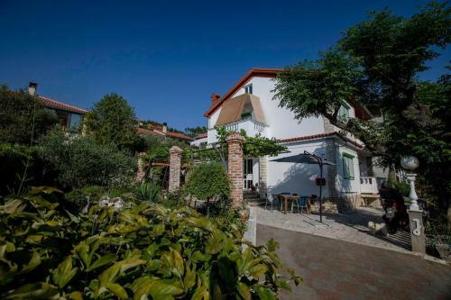 Apartman Larissa