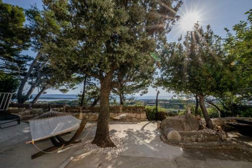 Hostal Holiday House Pantov?ak