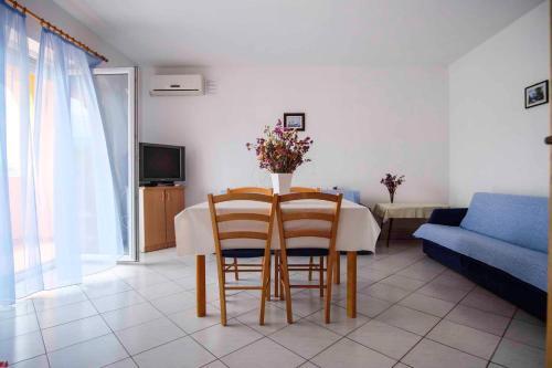 Apartments In Rab - Insel Rab 41916