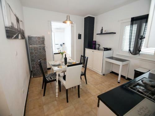 Apartment Eneja