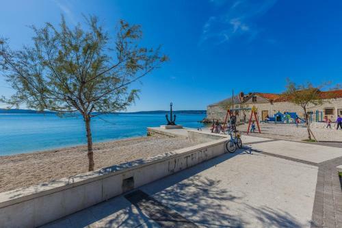 Beach House Kantun