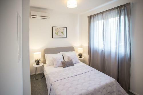 Villa Elysium - Beautiful Family House With Heated Pool