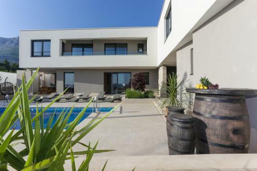 Villa Adria
