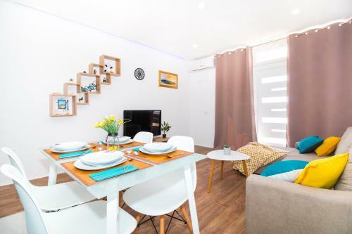 Blue Sun Apartments