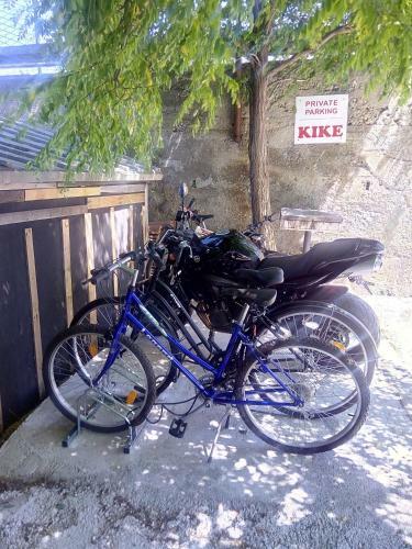Apartamentos Kike Red