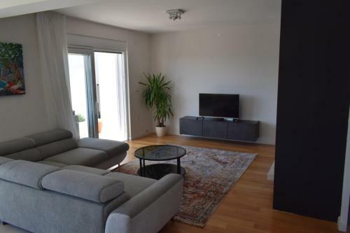 Villa Nikol, Heated Pool, Sea View And Bbq