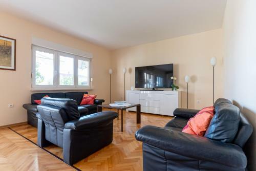 Apartment Luno