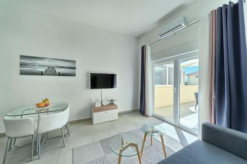 Terrace Apartment Danny