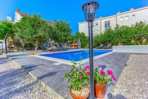 Apartment Villa Hacijenda With Private Pool And Jacuzzi