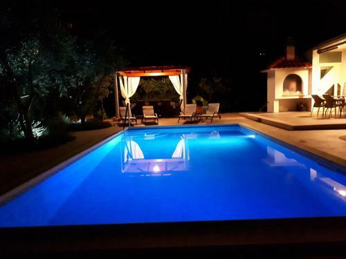 Villa Sweet-leasure-villa-stela