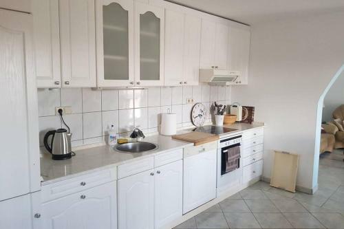 Apartamento Nice Big Flat In Kastela 10km From Split