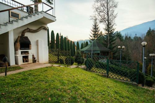 Chalet Titulescu - Montepalazzo Sinaia