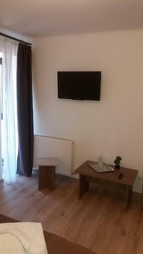 Hostal Pensiunea Argesu **