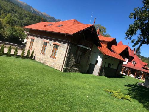 Bed & Breakfast Pensiunea Piscul Cainelui