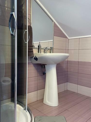 Hostal Casa Shiro