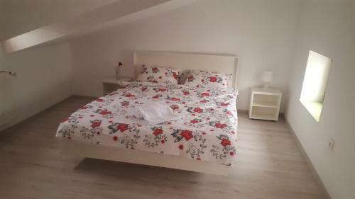 Hostal Carul Cu Flori