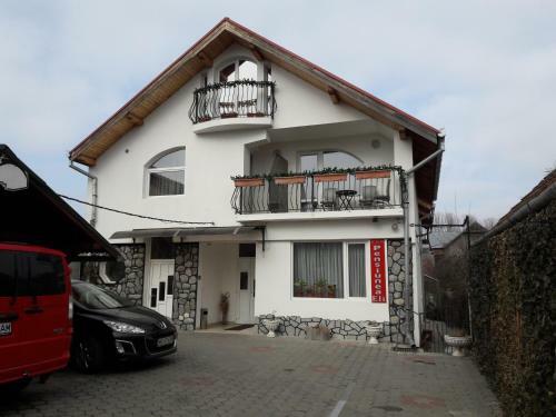 Hostal Pensiunea Eli