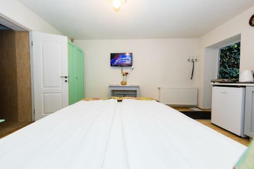 Tischler Apartment & Studio