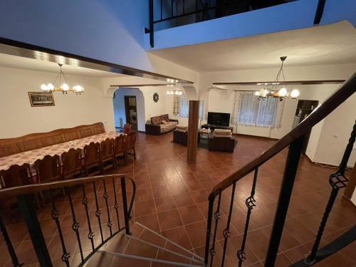 Villa Pensiunea Lotrioara