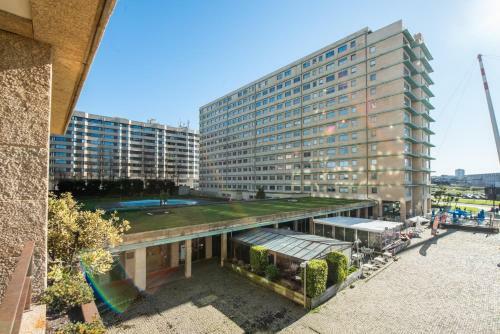 Apartament Em Condominio Com Piscina