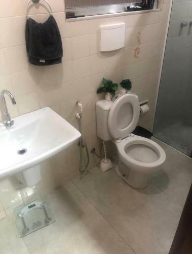 Apartamento Casa Agrad�vel Com Garagem E 15 Minutos Do Centro