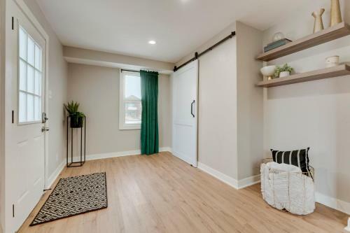 @ Marbella Lane - 3br Remote Work Laundry + P