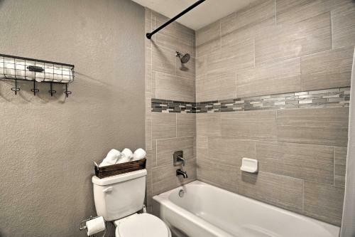 Apartamento Central Longmont Condo By Main St And Creeks!