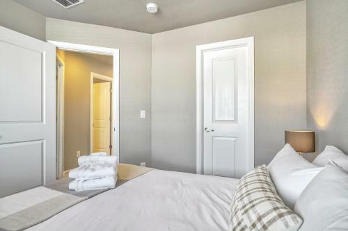 3bd Quiet Suburbs Restaurants & Parks