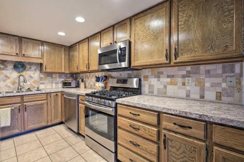 Pagosa Springs Townhome With Mountain Views!