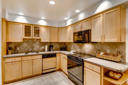 Hotel Woodrun Place, A Destination By Hyatt Residence