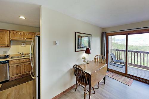 Ryan Culch Condo 6701